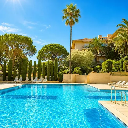 Tropez Superbe Climatisee Piscine Parking Terrasse 4* Saint-Tropez
