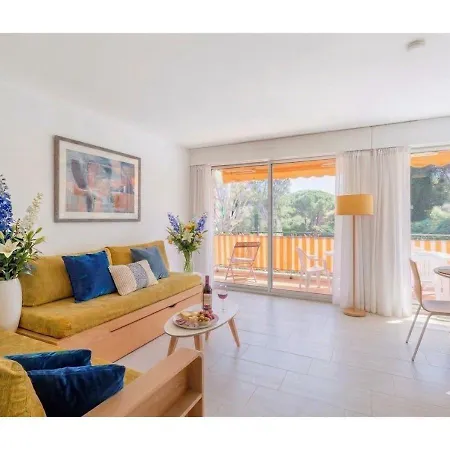 Apart-hotel Tropez Superbe Climatisee Piscine Parking Terrasse 4*