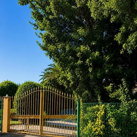 Tropez Superbe Climatisee Piscine Parking Terrasse Saint-Tropez